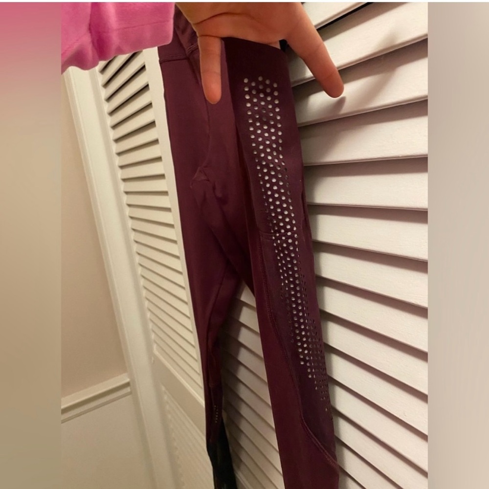 Rare Victoria's Secret PINK Ultimate Leggings Maroon Black Mesh Side NWOT M - Picture 3 of 10